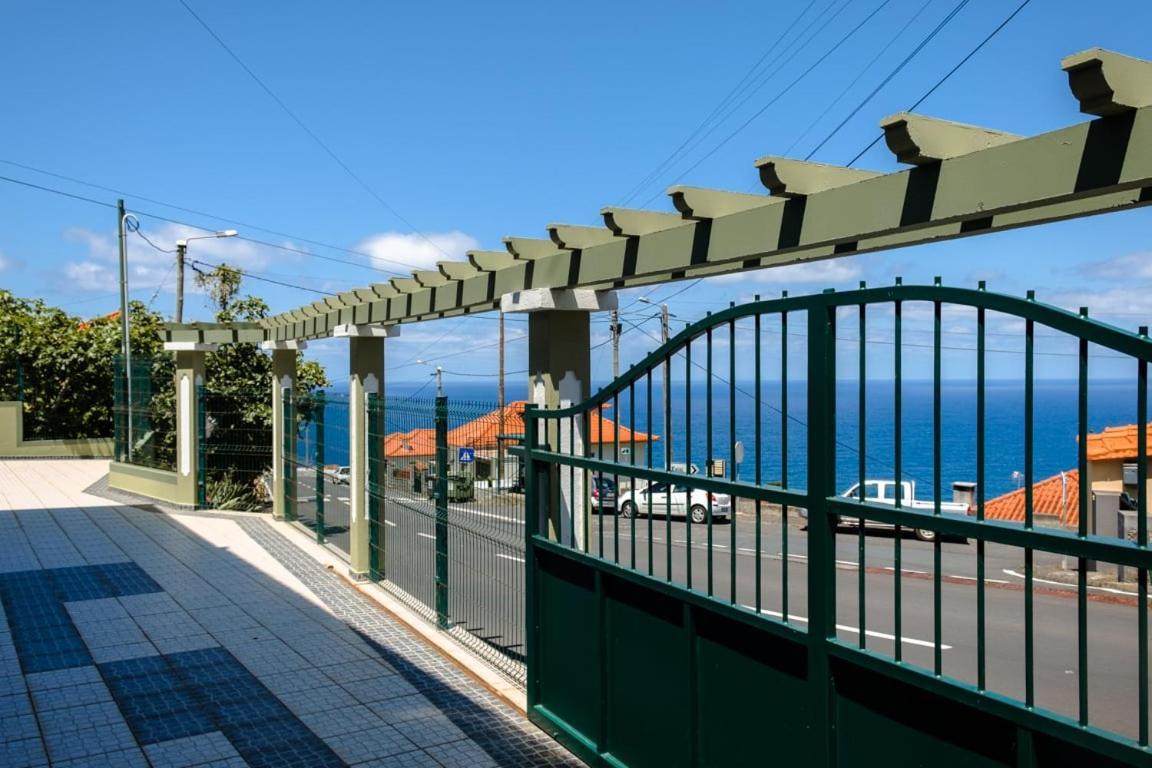 Guestready - Hikers Haven Hotel São Roque do Faial Екстериор снимка